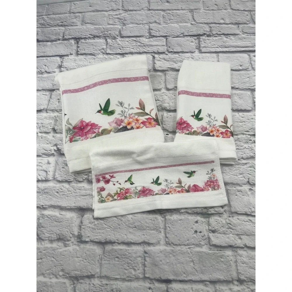Hummingbird Floral Bath Towel Set 3 Piece White Pink Cotton Blend Decorative